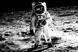 Il ritorno dell’uomo sulla Luna: sfide e opportunità
